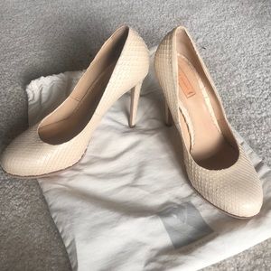 Reed Krakoff Cream Python Leather Pumps with Dust Bag – Size 38.5 / 7.5